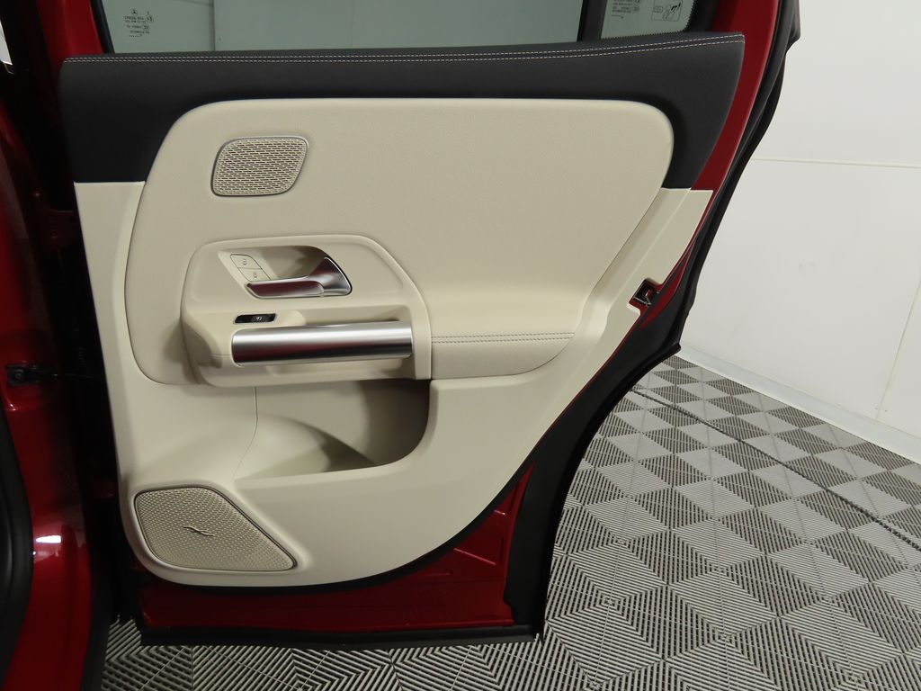 Thumbnail: 2026 Mercedes-Benz GLA - 28