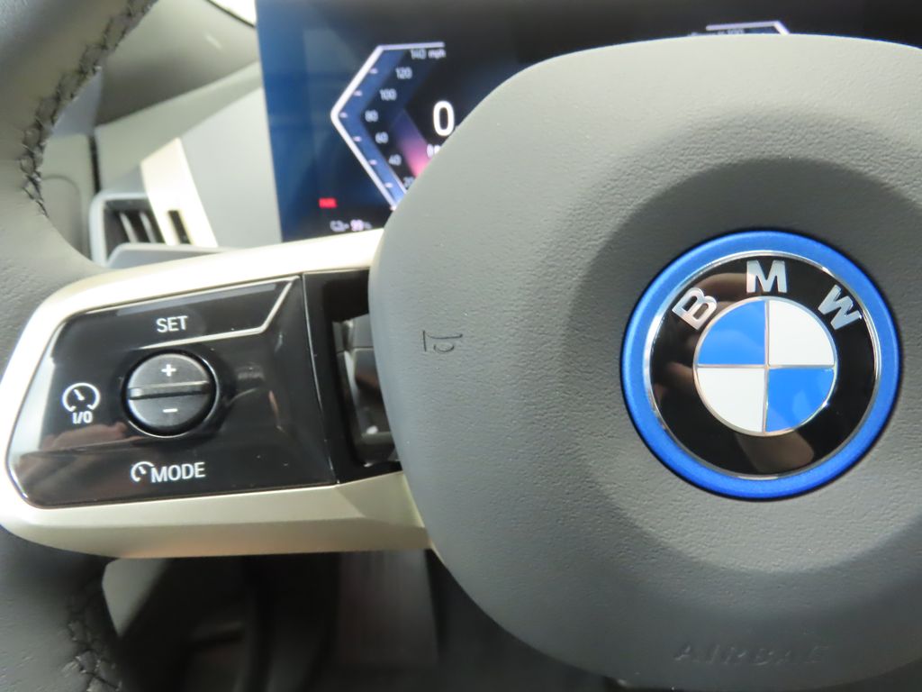 2025 BMW iX xDrive50 11