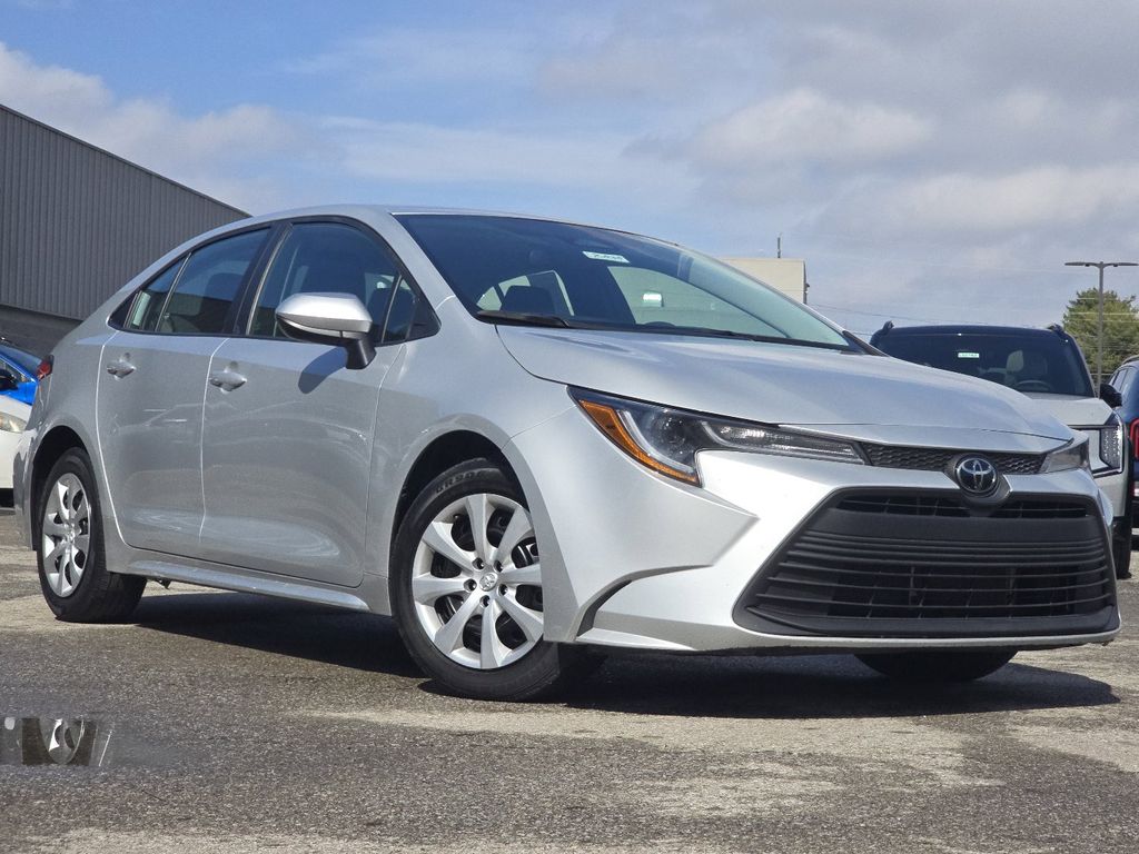 2023 Toyota Corolla LE FWD