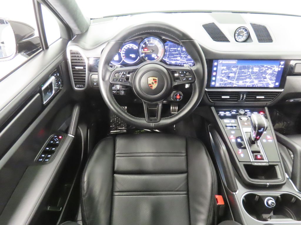 Thumbnail: 2022 Porsche  - 15