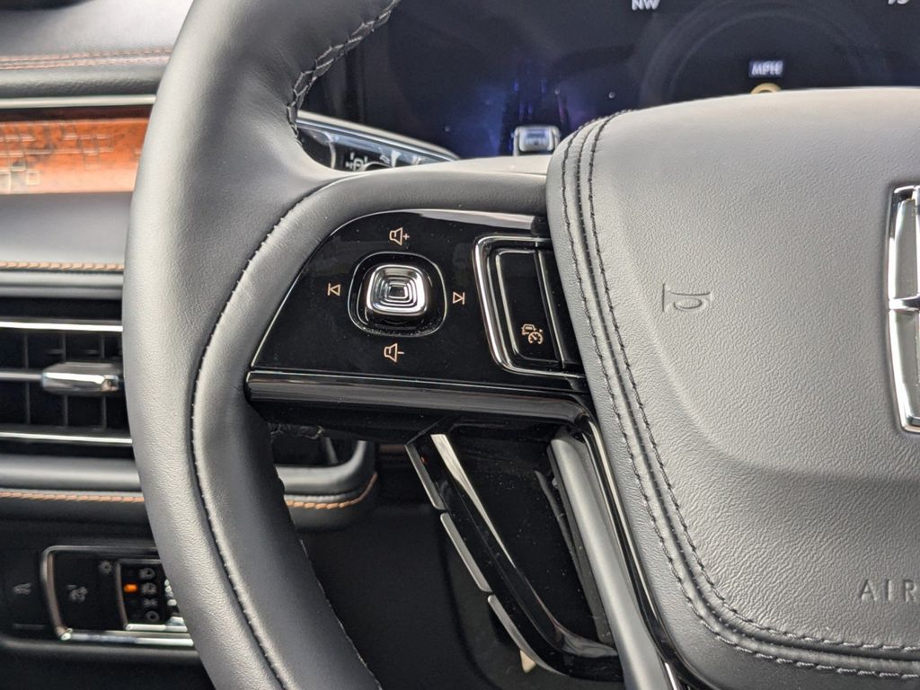 2025 Lincoln Aviator Black Label