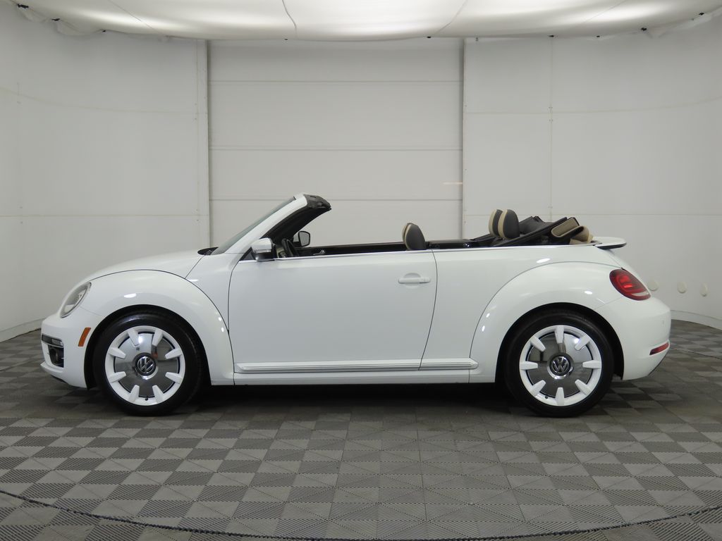 Thumbnail: 2019 Volkswagen Beetle - 8