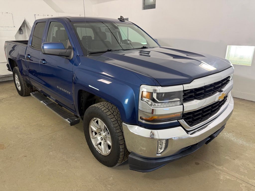 Photo 3 of 2016 Chevrolet Silverado 1500 LT
