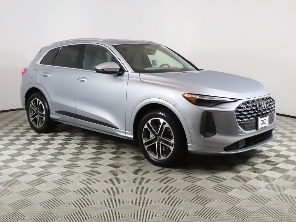 Thumbnail: 2025 Audi Q5 - 7