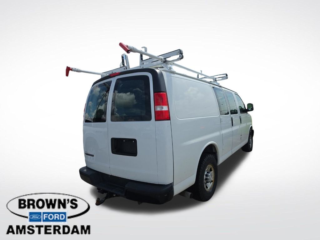 2021 Chevrolet Express 2500 Work Van Cargo - 8