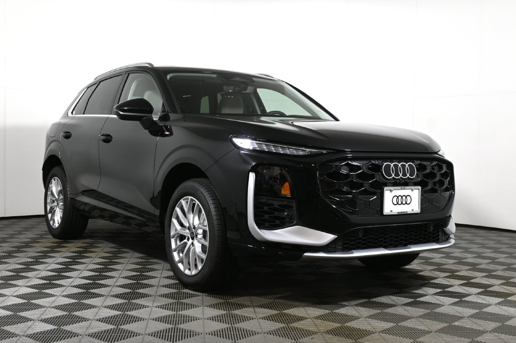 Thumbnail: 2026 Audi Q3 - 9