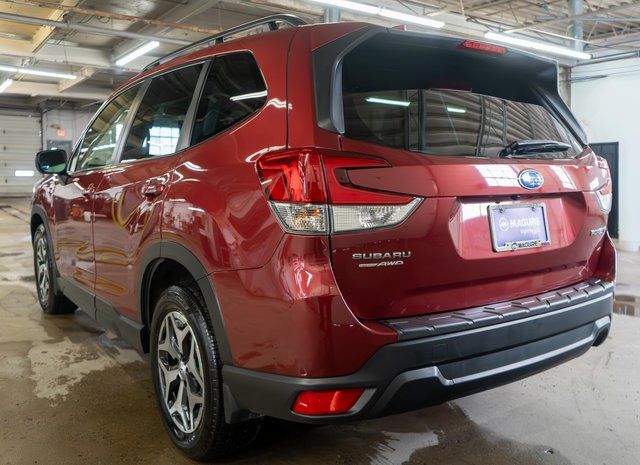 2023 Subaru Forester Premium - 6