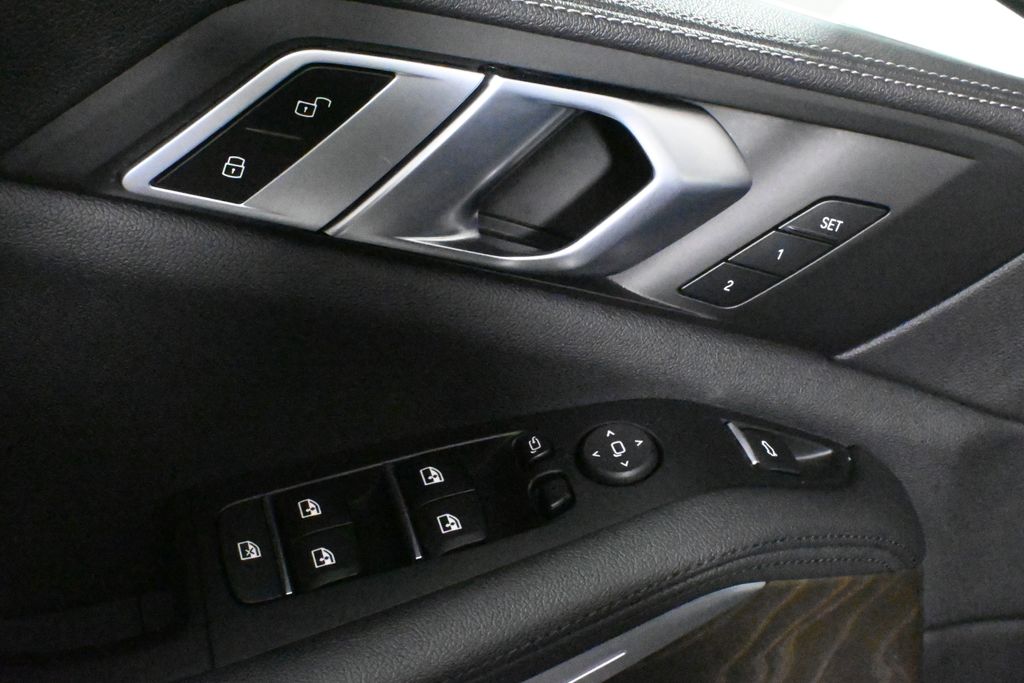 Thumbnail: 2022 BMW X5 - 30