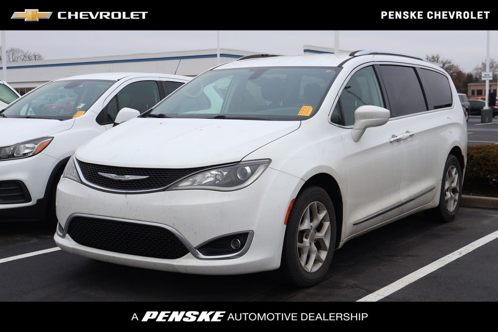 2017 Chrysler Pacifica  -
                  Indianapolis, IN