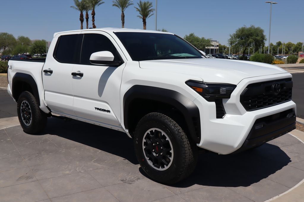 Thumbnail: 2025 Toyota Tacoma - 3