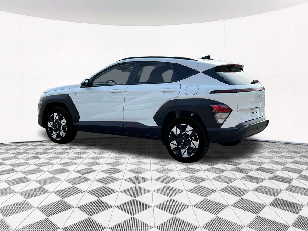 2024 Hyundai Kona SEL 4