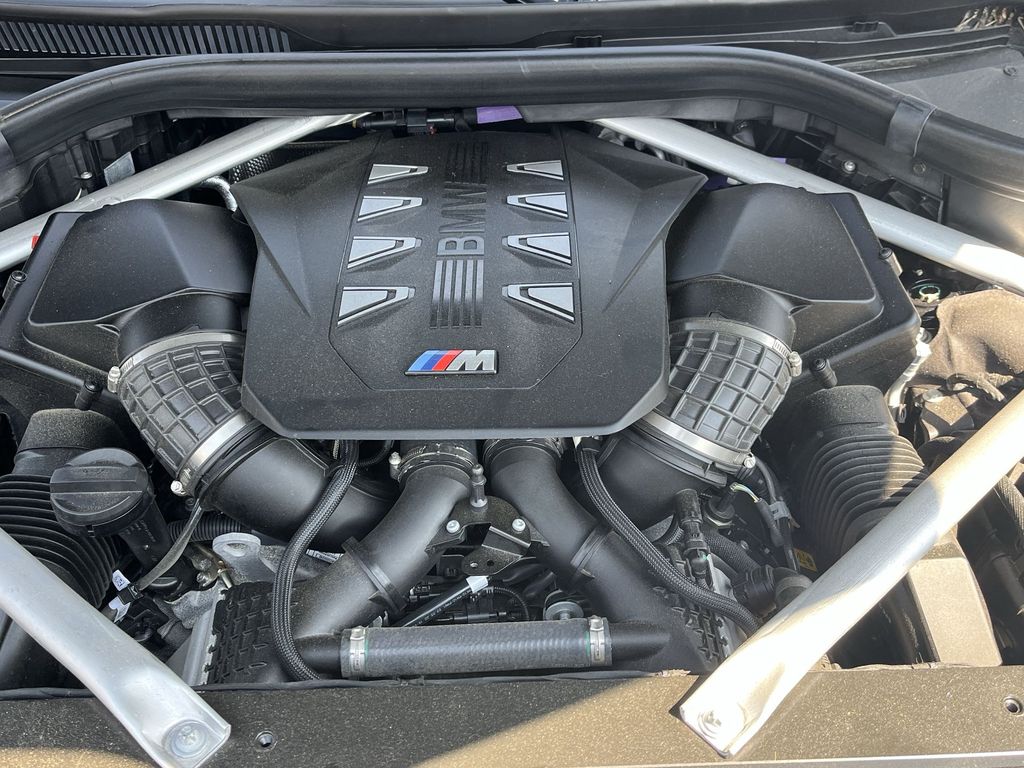 Thumbnail: 2023 BMW X7 - 25