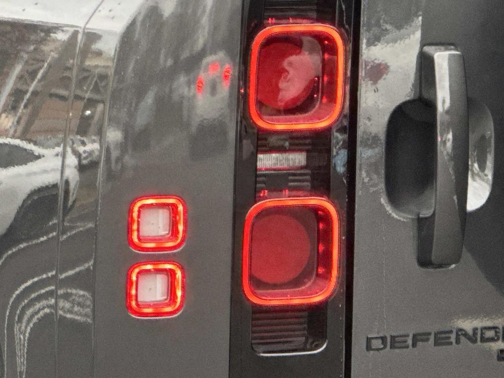 Thumbnail: 2023 Land Rover Defender - 12