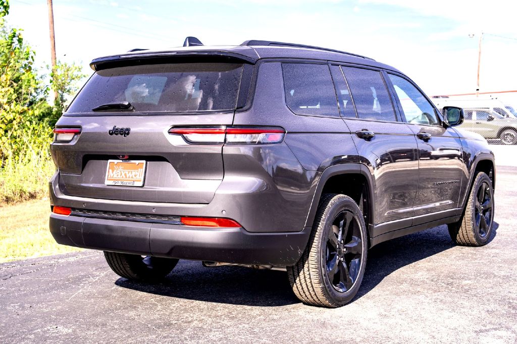New Car 2025 Jeep Grand Cherokee L  Altitude For Sale Under $50,000 In Taylor, Texas
