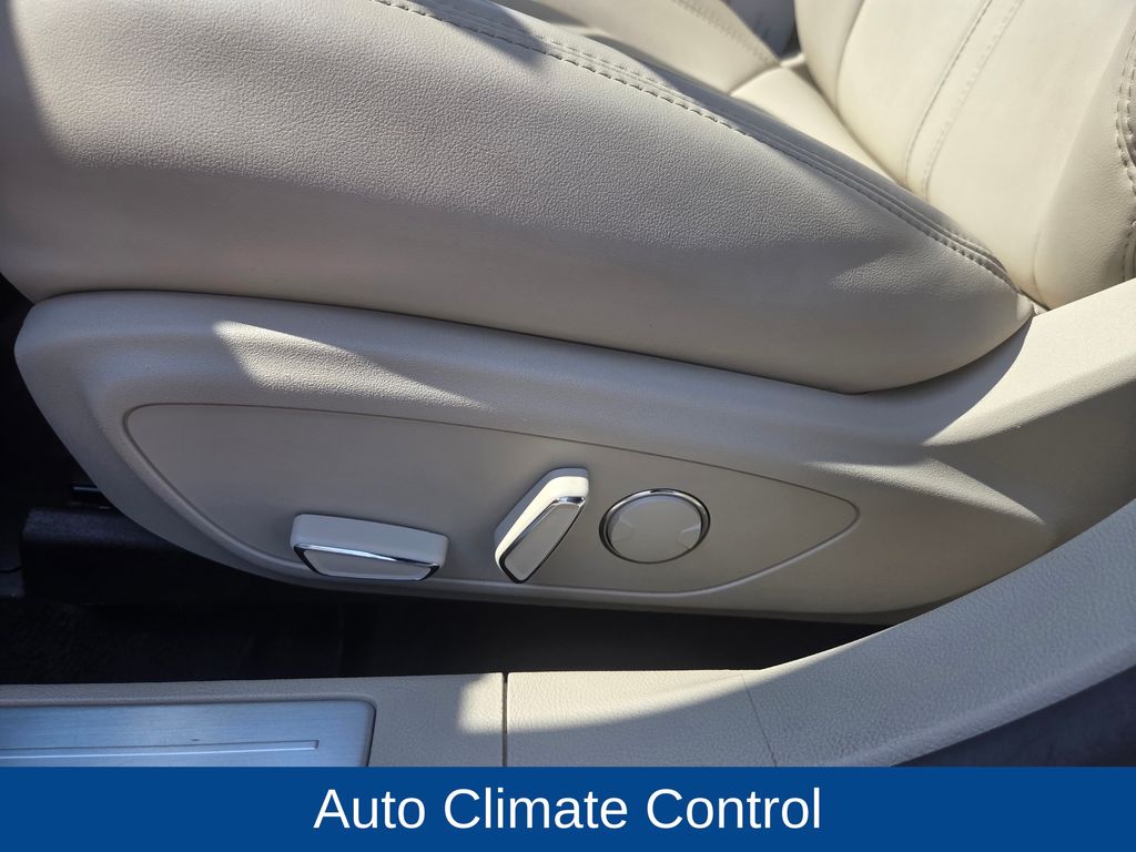 2020 Lincoln MKZ Standard