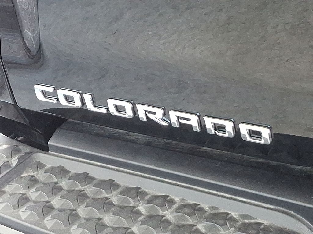 Thumbnail: 2025 Chevrolet Colorado - 11