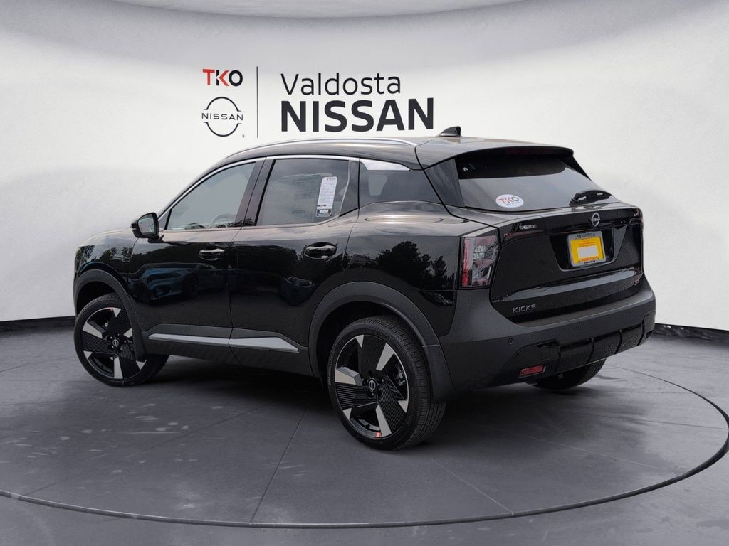 New 2026 Nissan Kicks SUV