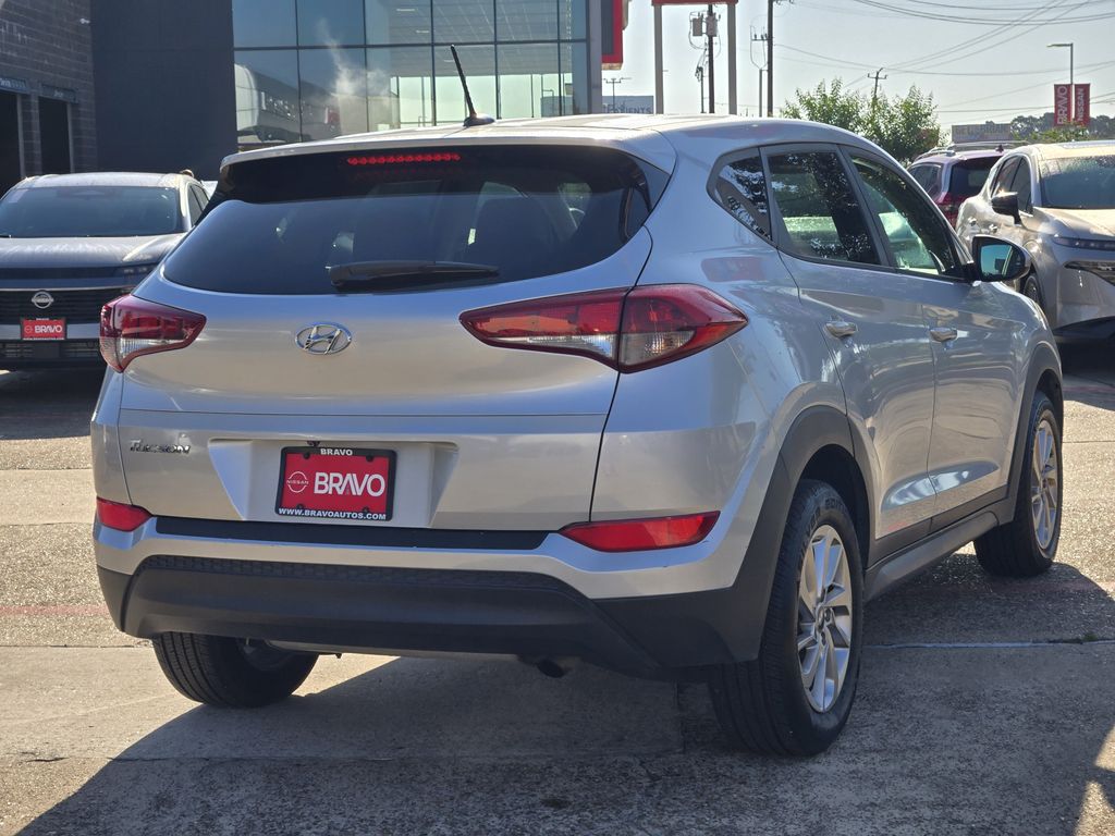 2017 Hyundai Tucson SE Silver at Traditions Chevrolet