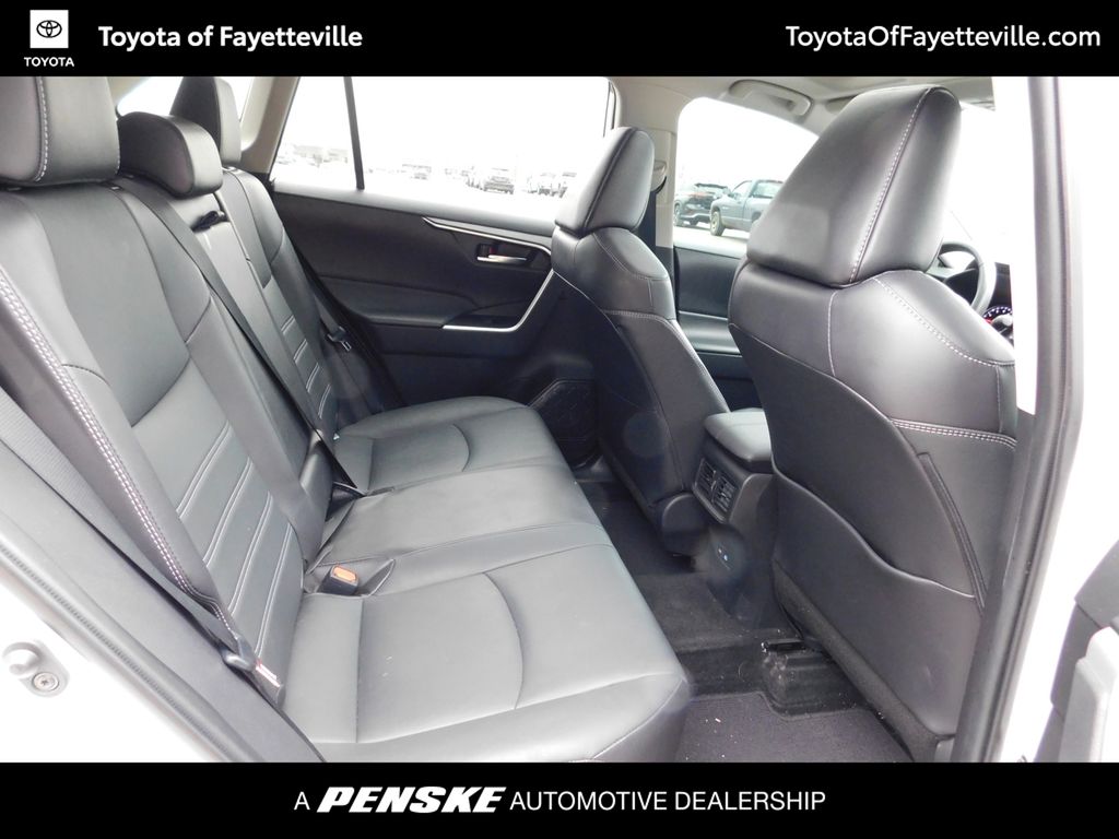 Thumbnail: 2022 Toyota RAV4 - 5