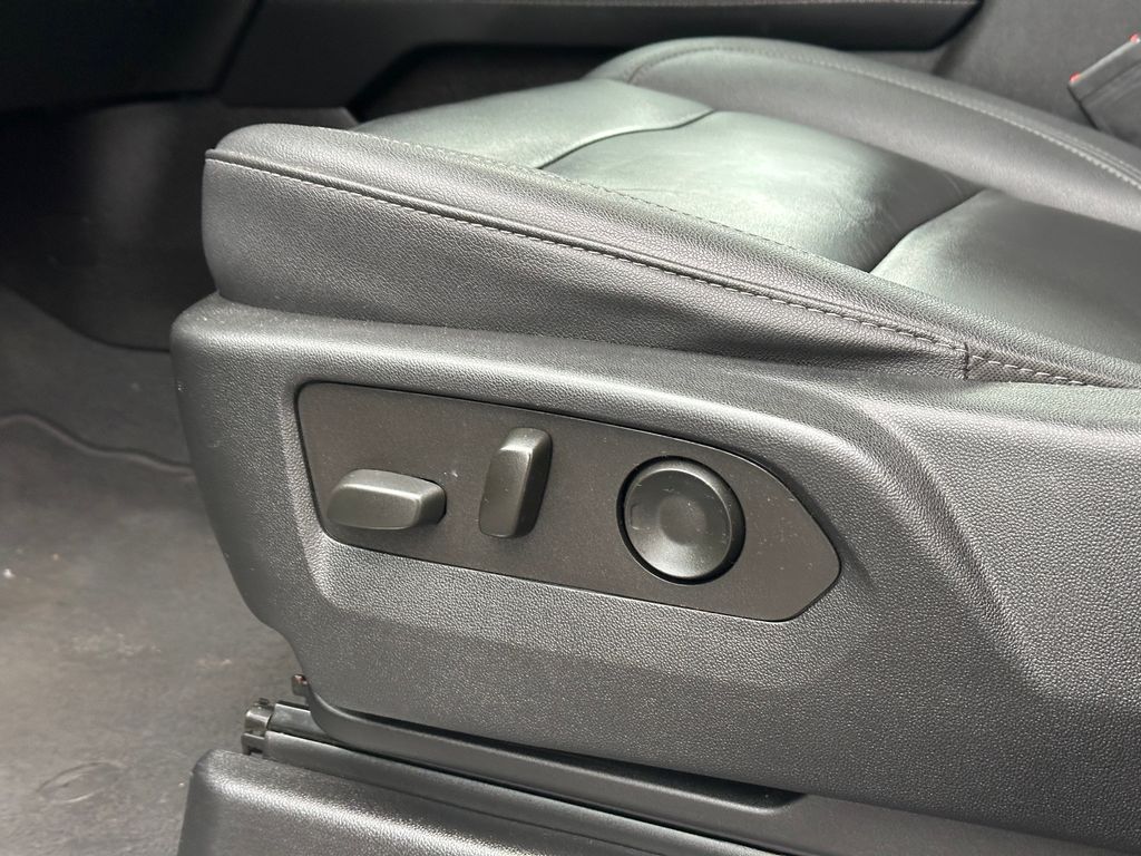 Used Car 2023 Chevrolet Tahoe  Lt For Sale Under $60,000 In Austin, Texas