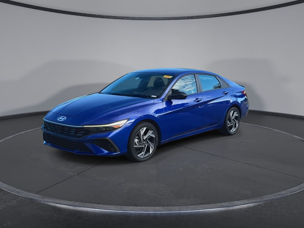 Thumbnail: 2025 Hyundai Elantra - 4