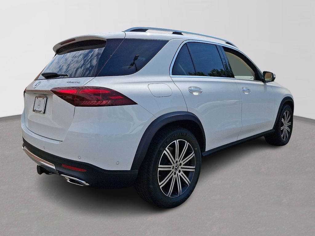 Thumbnail: 2026 Mercedes-Benz GLE - 3