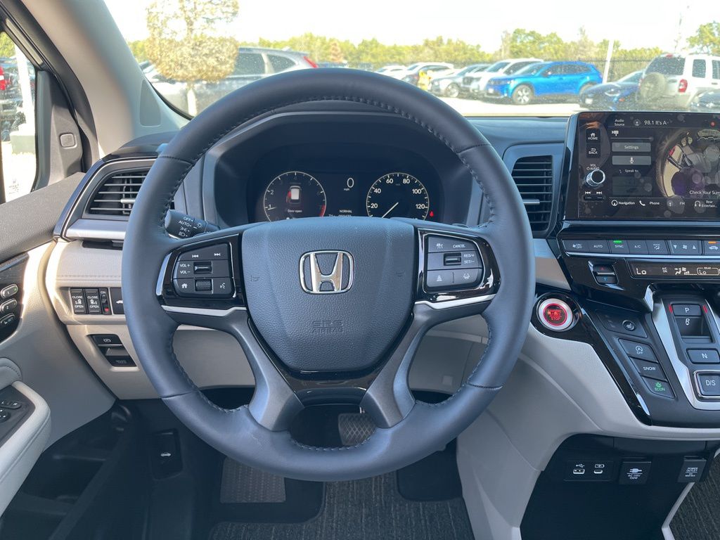 Thumbnail: 2026 Honda Odyssey - 18