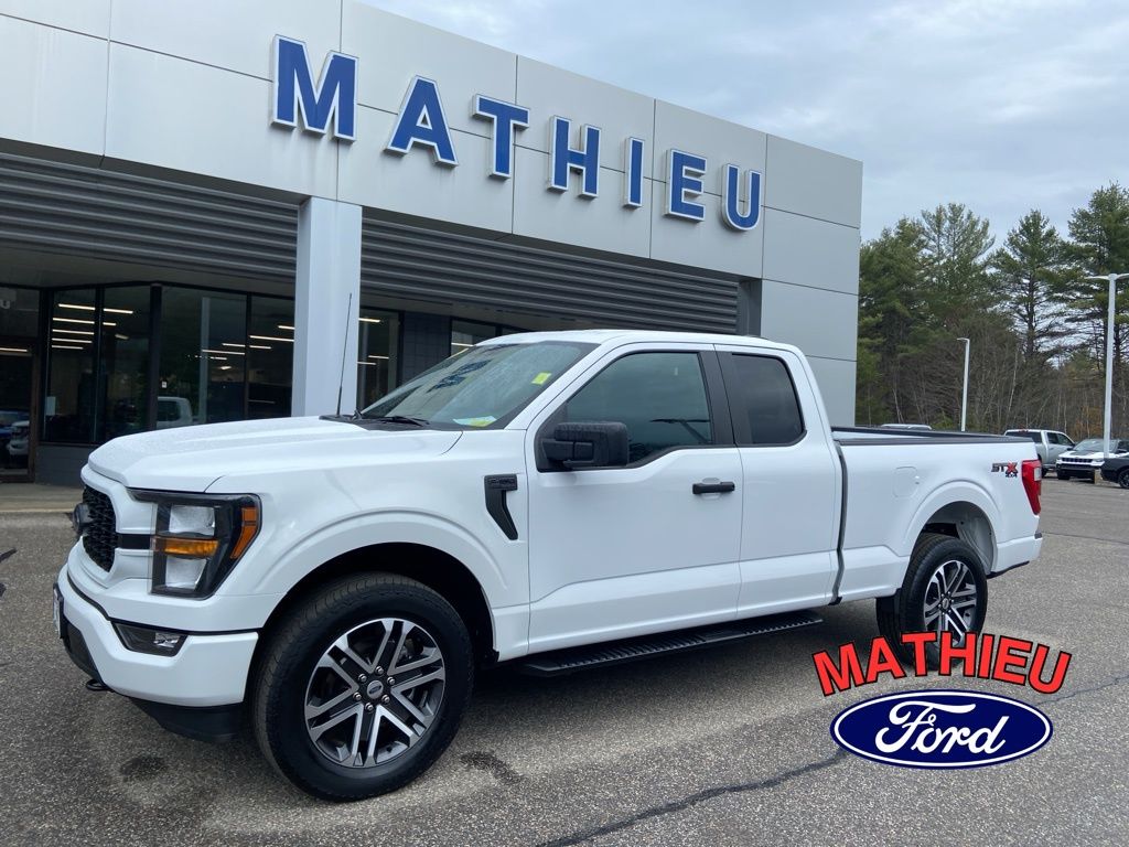 Oxford White 2023 Ford F-150 Pickup Truck Four-Wheel Drive Automatic