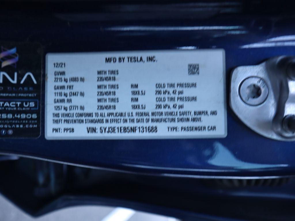 Thumbnail: 2022 Tesla Model 3 - 19