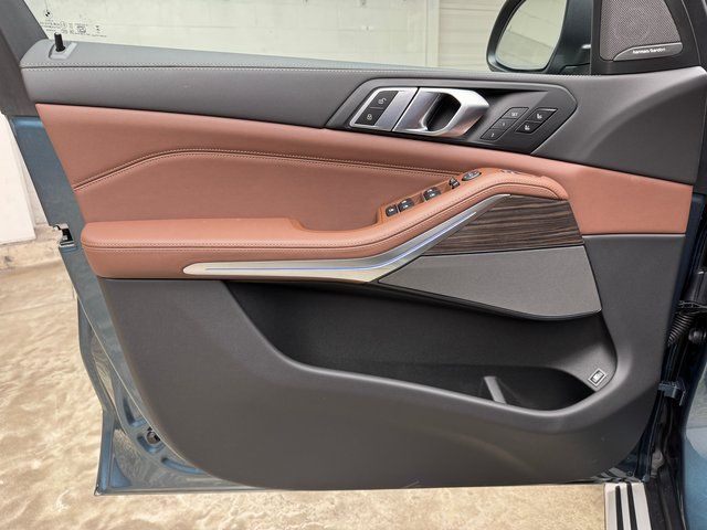 New 2026 Blue BMW xDrive50e image 10