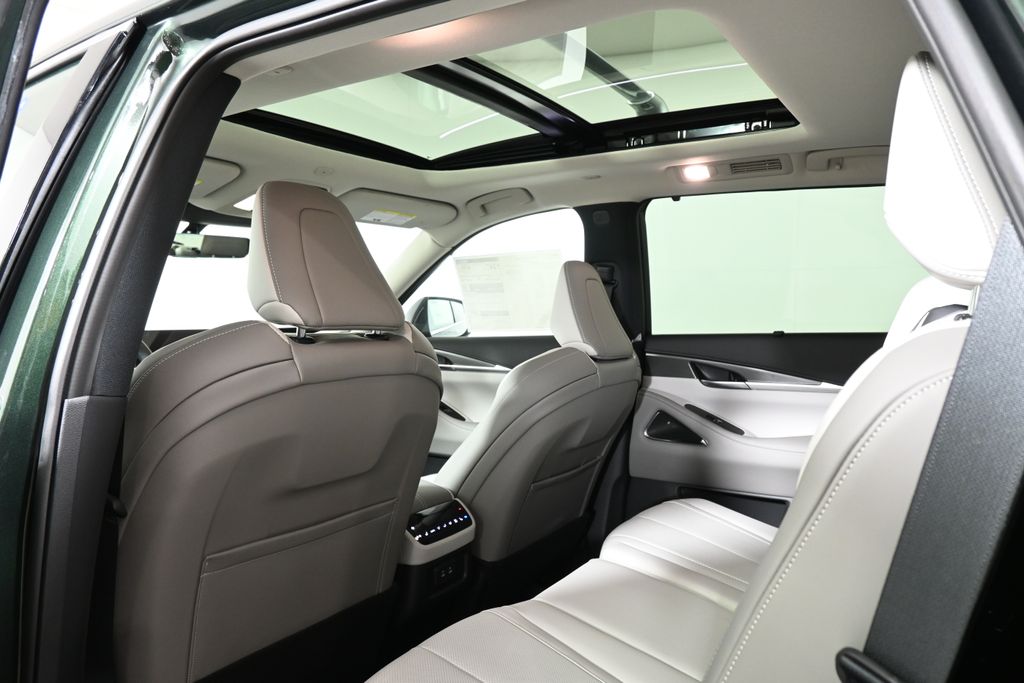Thumbnail: 2026 INFINITI QX60 - 28