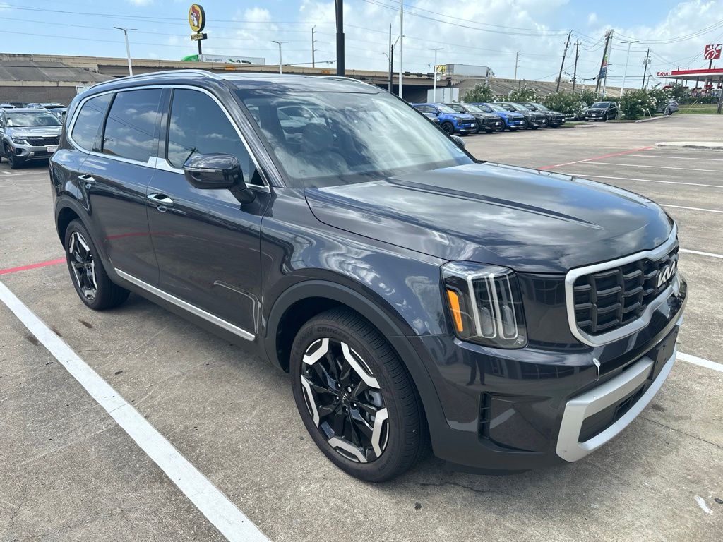2025 Kia Telluride S Gray at Joe Myers Mazda Kia