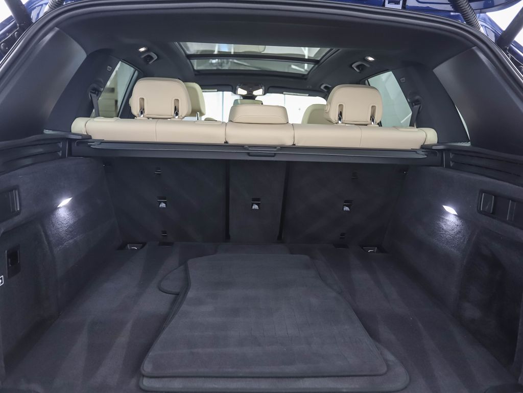 Thumbnail: 2022 BMW X5 - 24