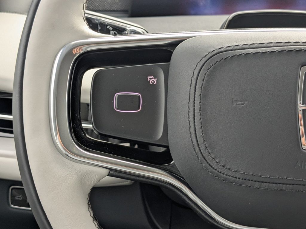 2025 Lincoln Navigator Reserve L