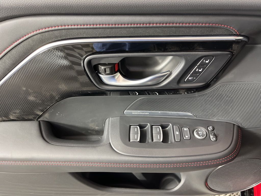 Thumbnail: 2025 Acura ADX - 29