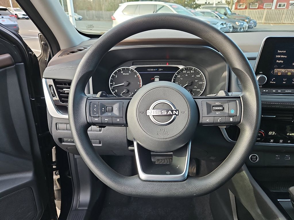 Thumbnail: 2022 Nissan Rogue - 21