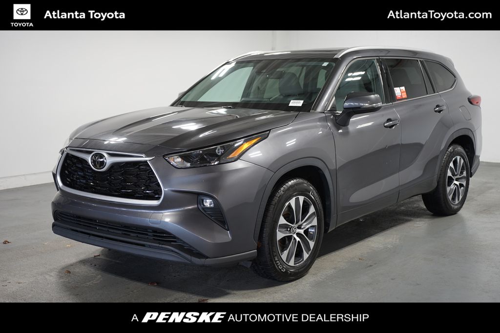 2022 Toyota Highlander XLE -
                Duluth, GA