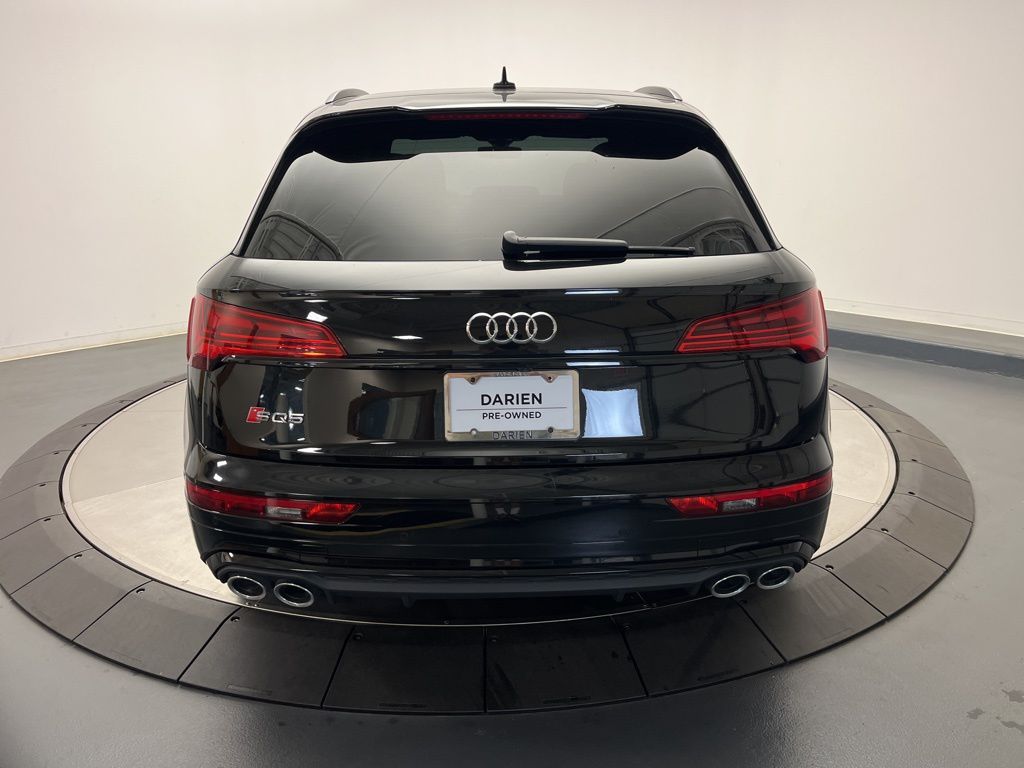 Thumbnail: 2021 Audi SQ5 - 4