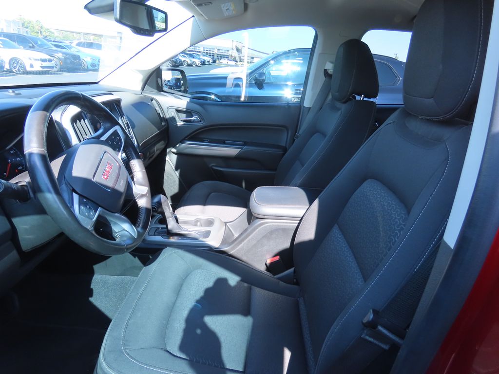 2021 GMC Canyon Elevation 10
