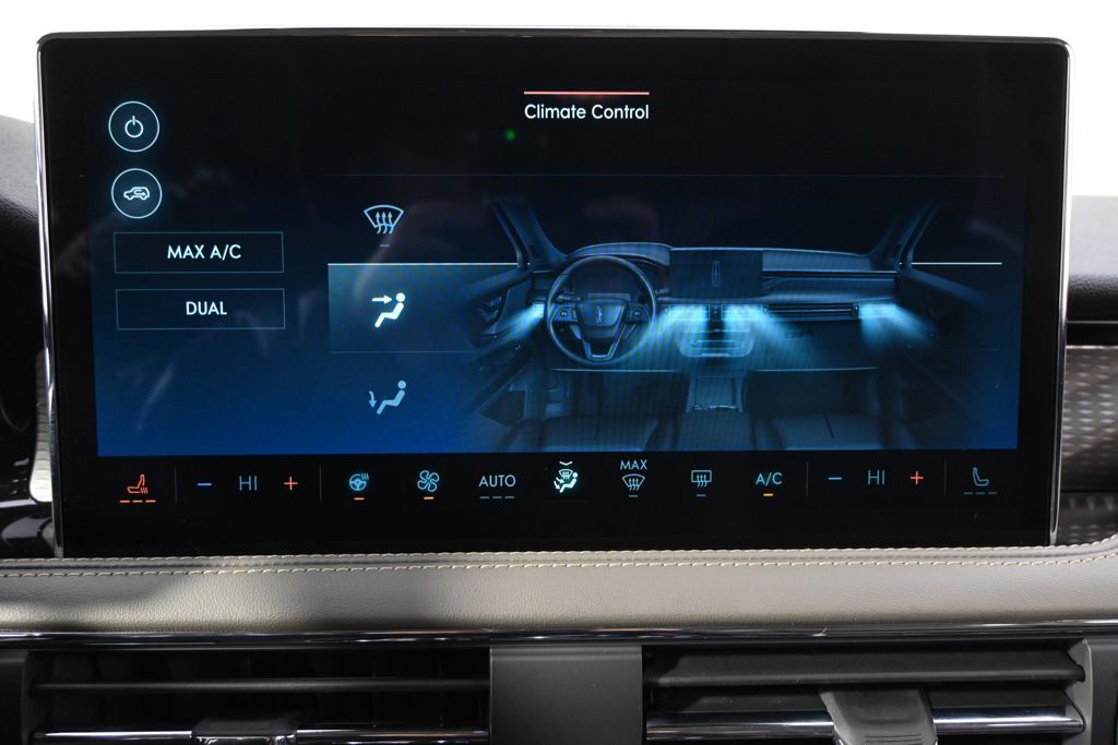 New 2026 White Lincoln Reserve image 30