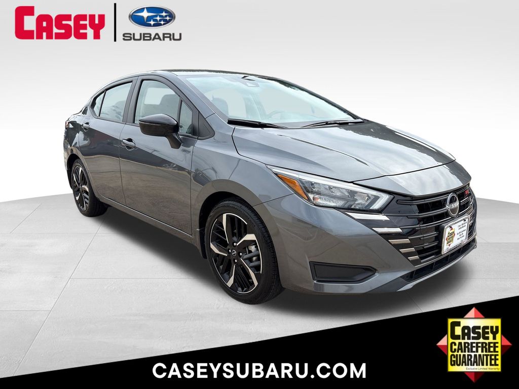 2025 Nissan Versa SR FWD