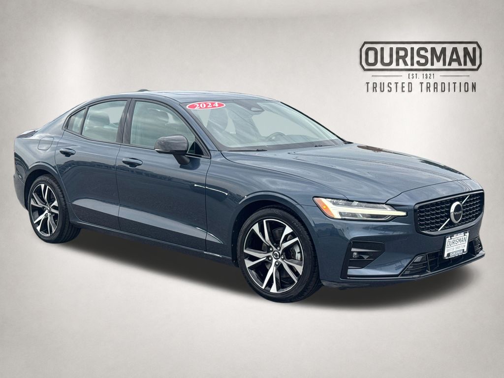  2024 Volvo S60 B5 Core Dark Theme FWD   