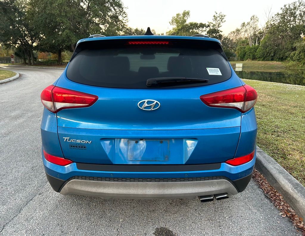 Thumbnail: 2018 Hyundai Tucson - 4
