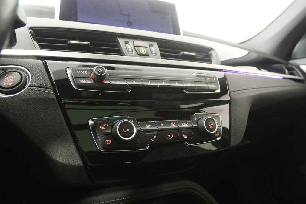 Thumbnail: 2021 BMW X1 - 24