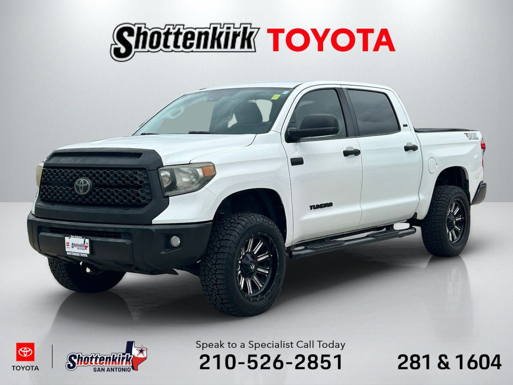 2019 Toyota Tundra SR5 5.7L 4WD FFV Crew Max Short Bed's photo