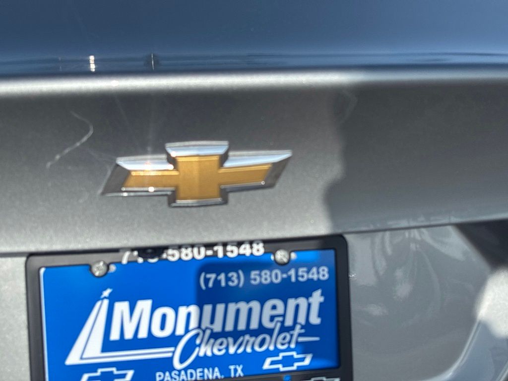 2024 Chevrolet Malibu LT - 11