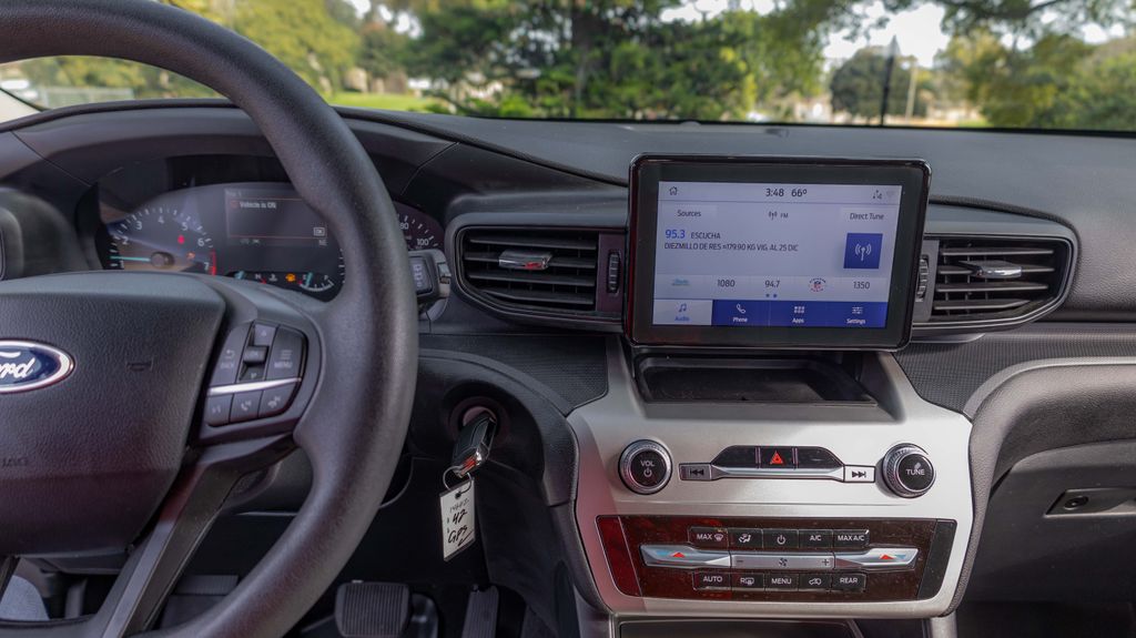 Used 2021 Ford Explorer Base 4D Sport Utility