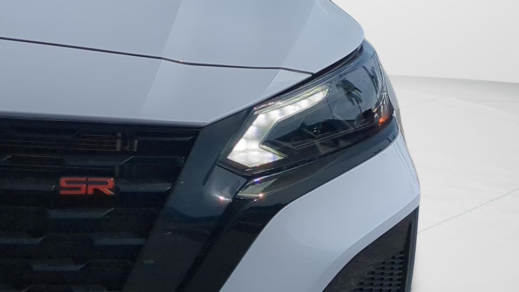 New 2026 Gray Sky Pearl / Super Black Two-tone Nissan SR Midnight Edition® image 9