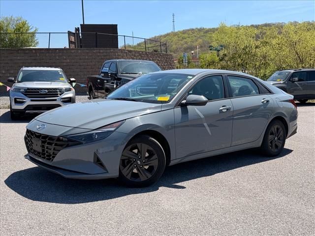 Electric Shadow 2021 Hyundai Elantra SEL FWD Sedan Front-Wheel Drive Continuously Variable Transmission