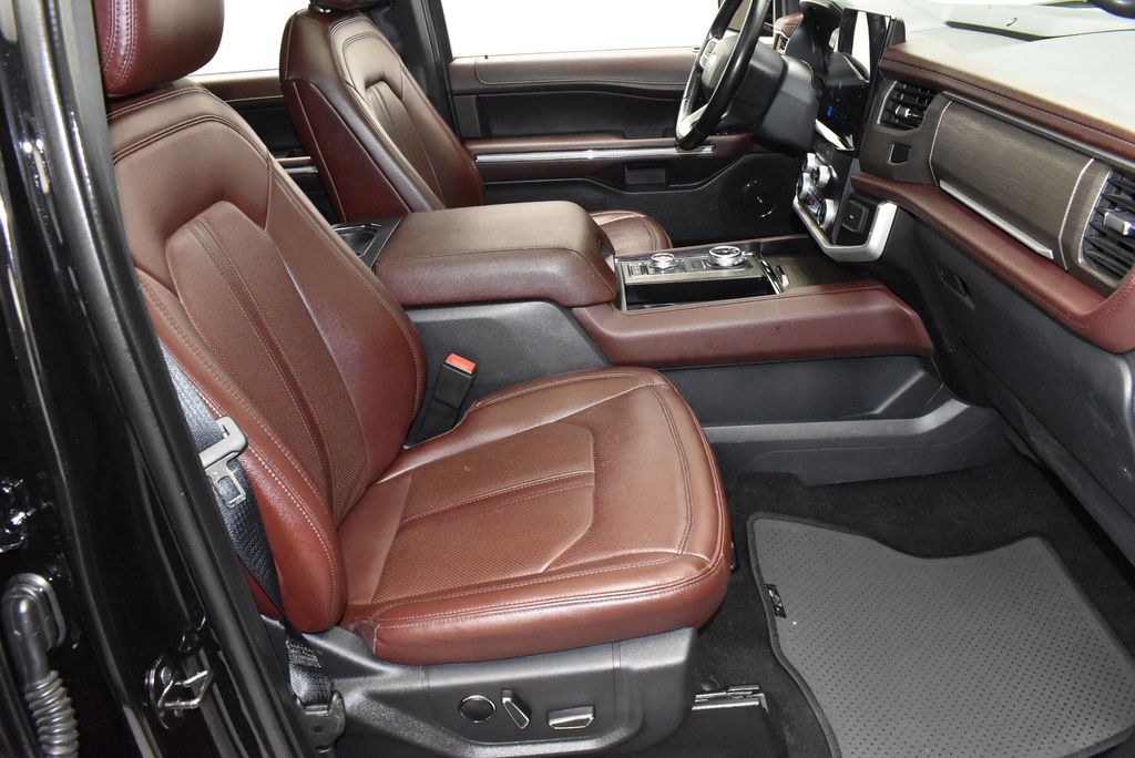 Thumbnail: 2023 Ford Expedition - 26